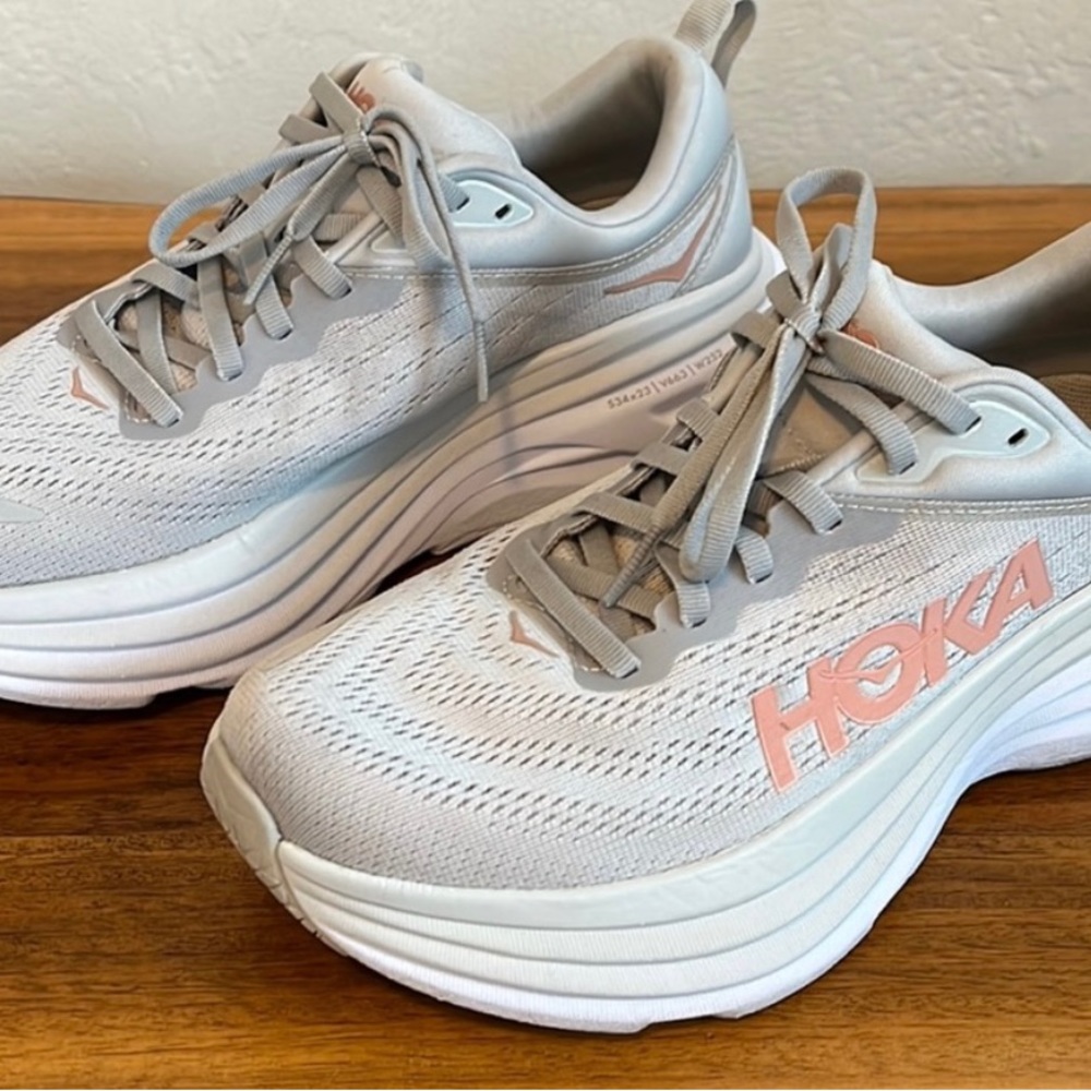 Hoka One One Bondi 8